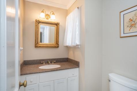 26 Winterset Lane Simsbury CT 06070