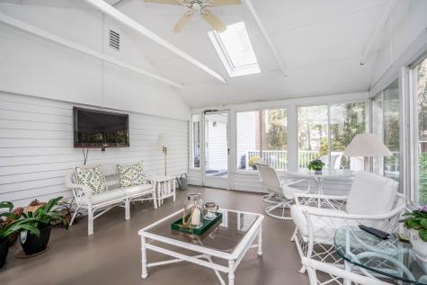 26 Winterset Lane Simsbury CT 06070