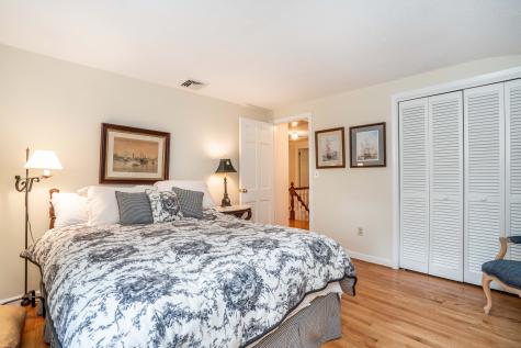 26 Winterset Lane Simsbury CT 06070