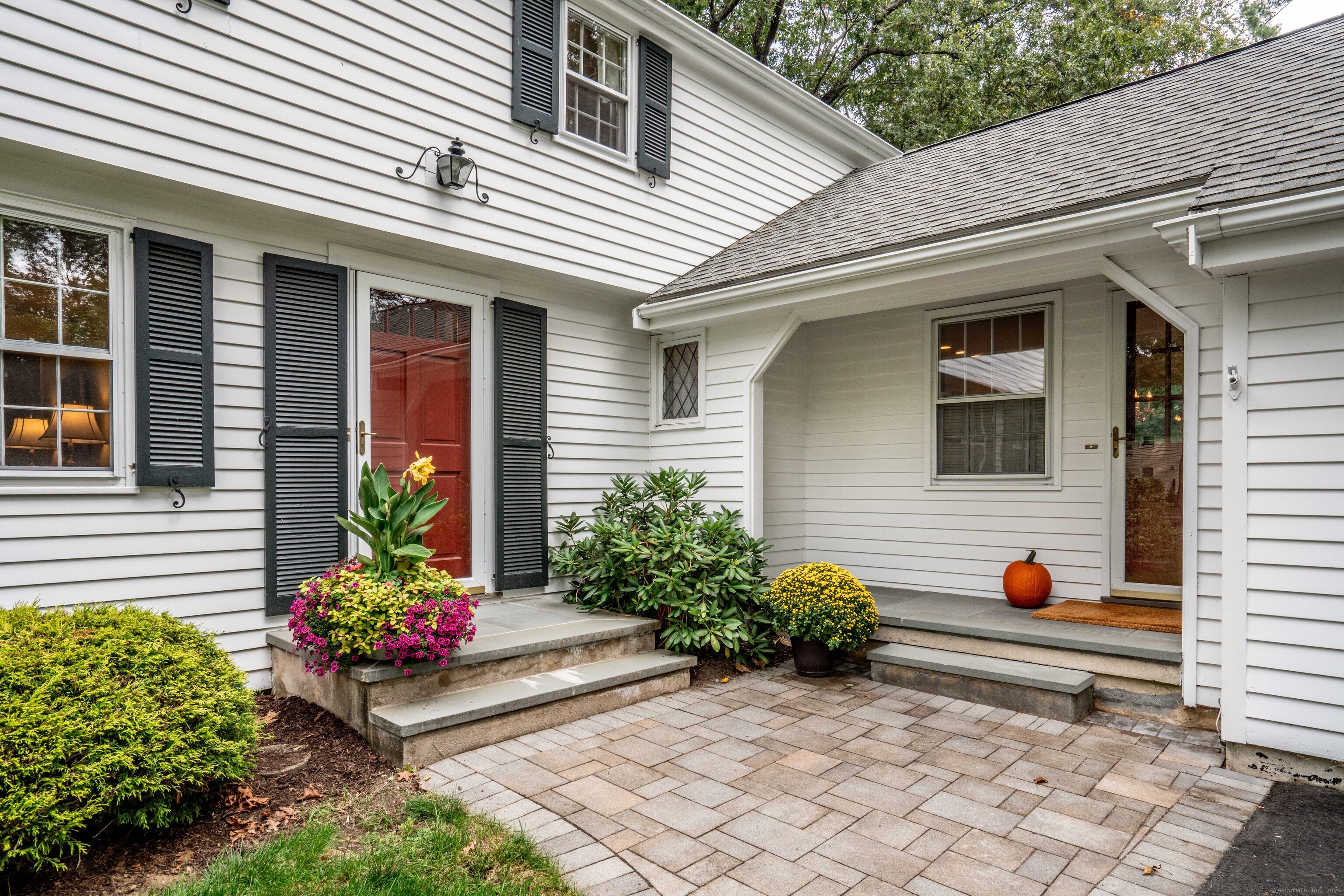 26 Winterset Lane Simsbury CT 06070