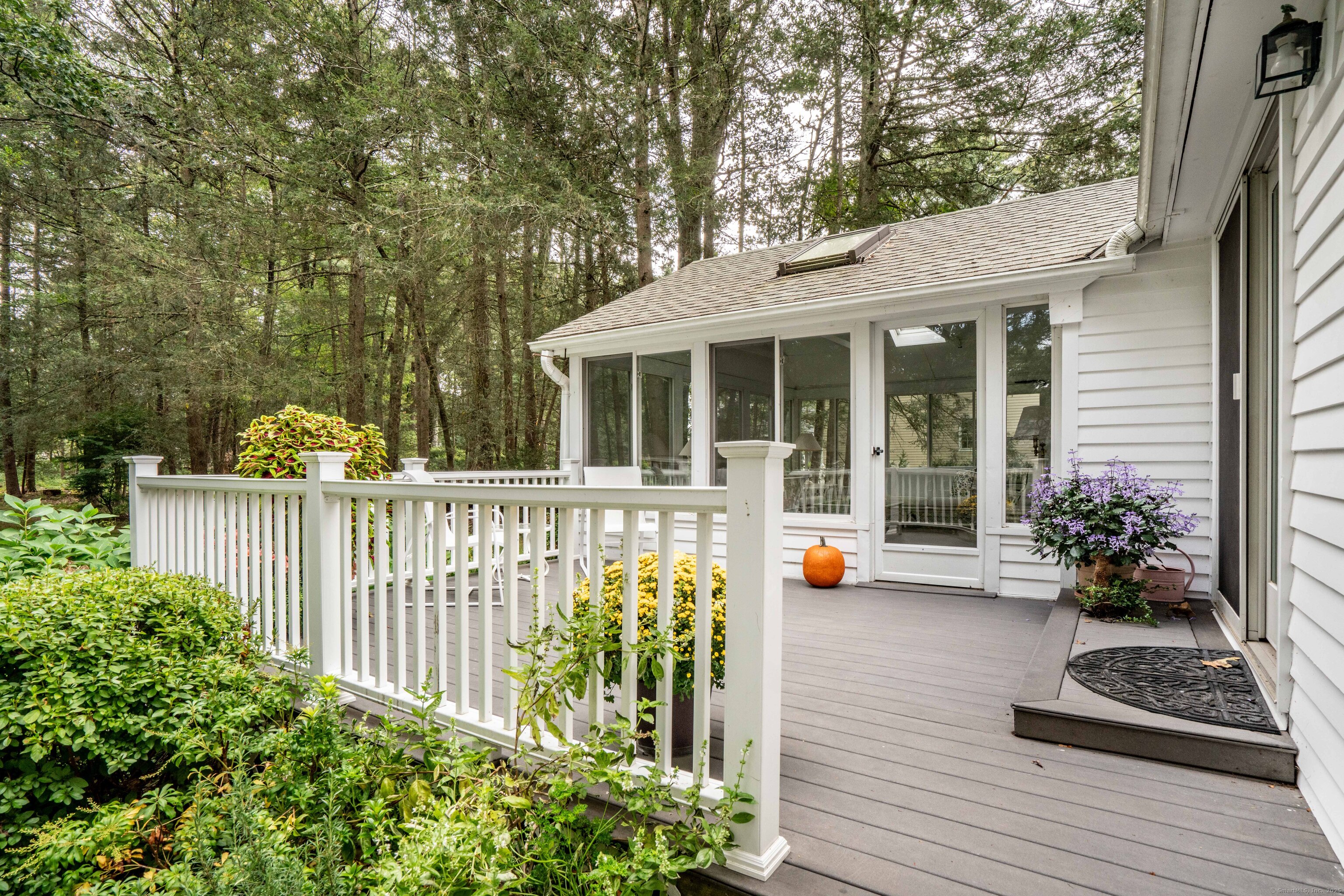 26 Winterset Lane Simsbury CT 06070