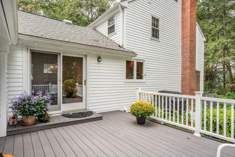 26 Winterset Lane Simsbury CT 06070