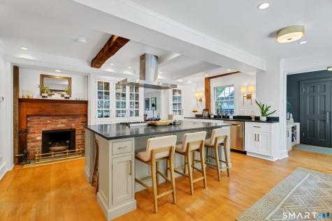 286 Black Rock Turnpike Redding CT 06896