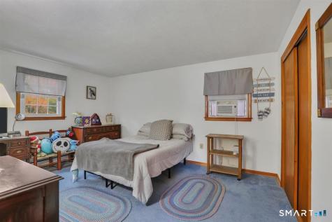 95 Manor Road Southington CT 06479