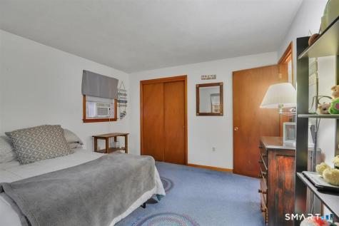 95 Manor Road Southington CT 06479