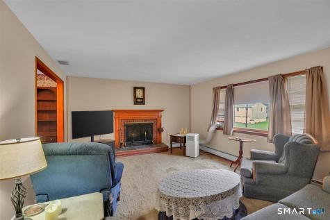 95 Manor Road Southington CT 06479