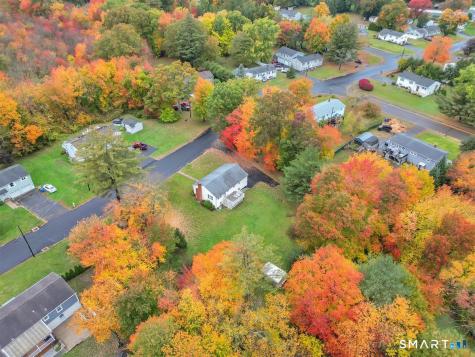 95 Manor Road Southington CT 06479