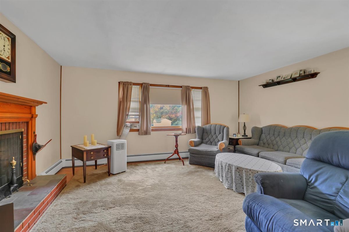 95 Manor Road Southington CT 06479