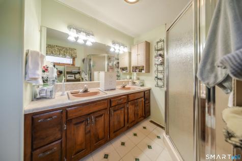 84 Christine Drive East Hartford CT 06108