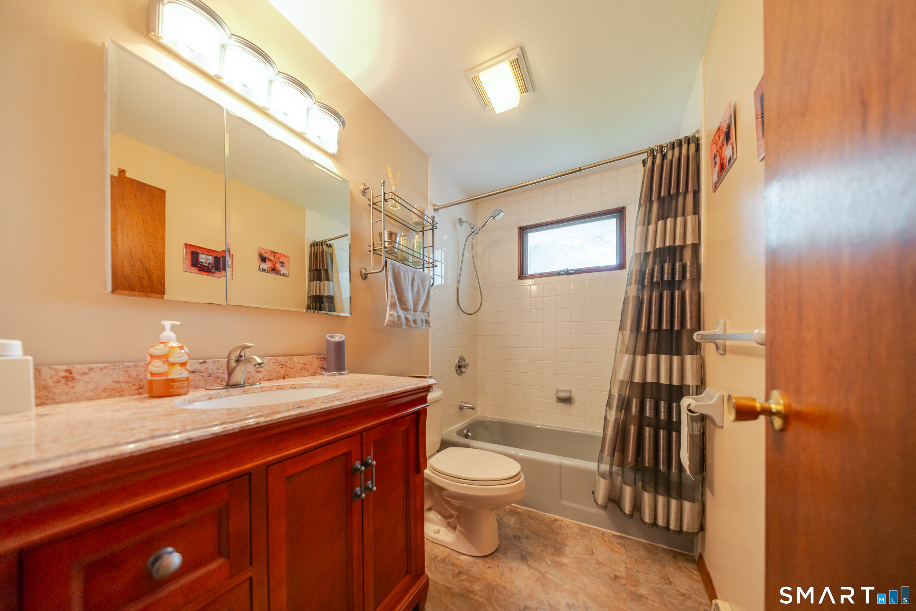 84 Christine Drive East Hartford CT 06108