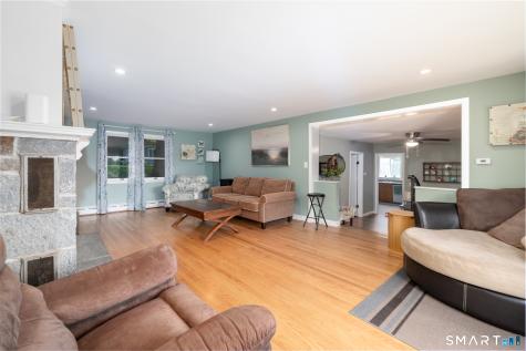 419 Horton Hill Road Naugatuck CT 06770