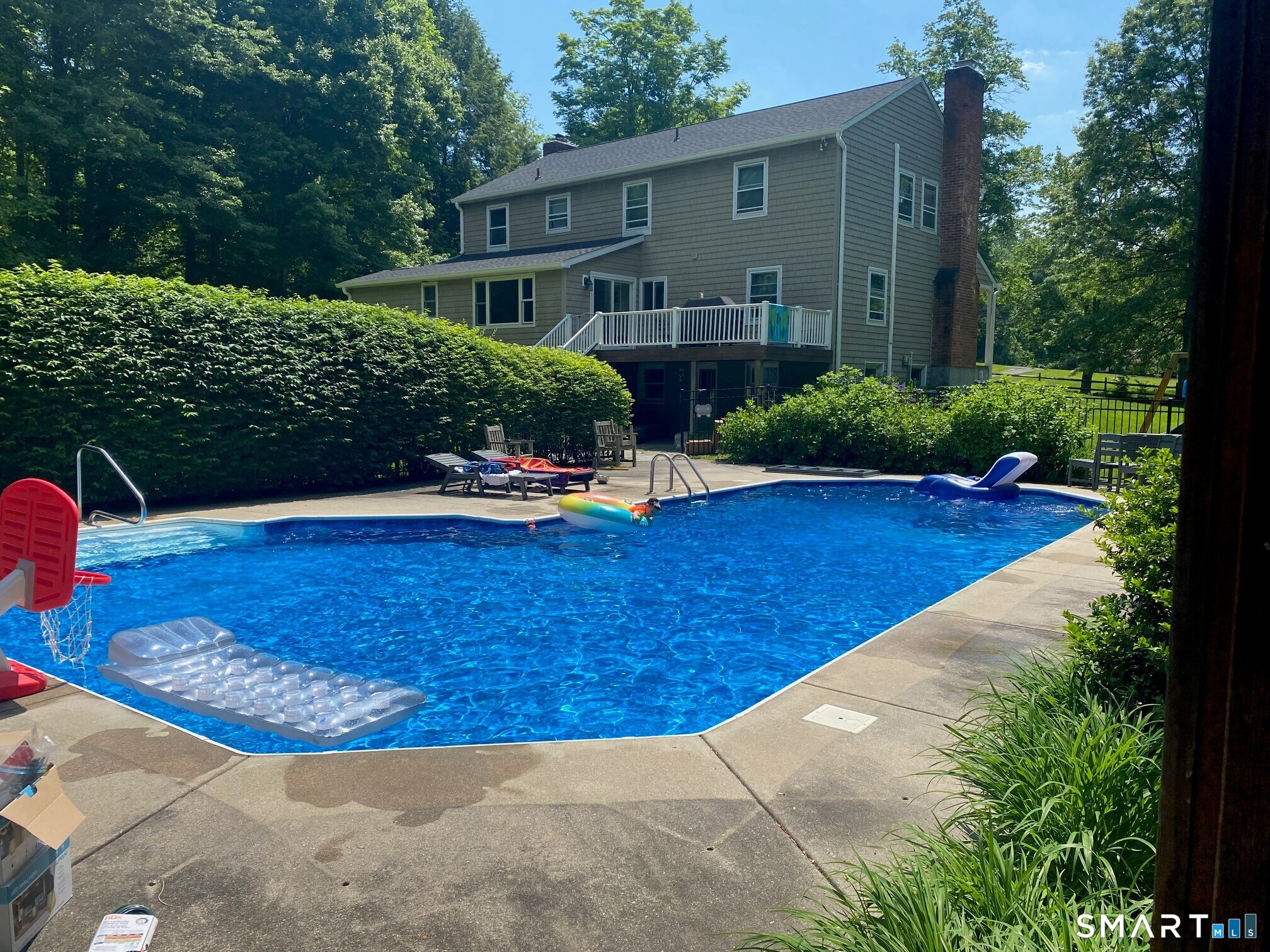 6 Westwood Terrace Newtown CT 06470