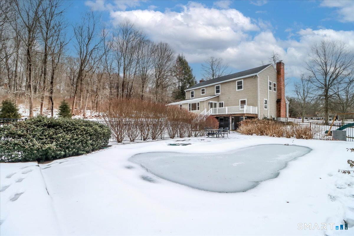 6 Westwood Terrace Newtown CT 06470