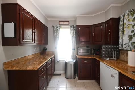 26 Laurel Avenue Naugatuck CT 06770