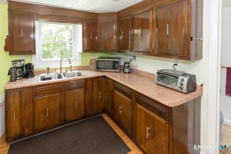 32 Cedar Lane Montville CT 06382