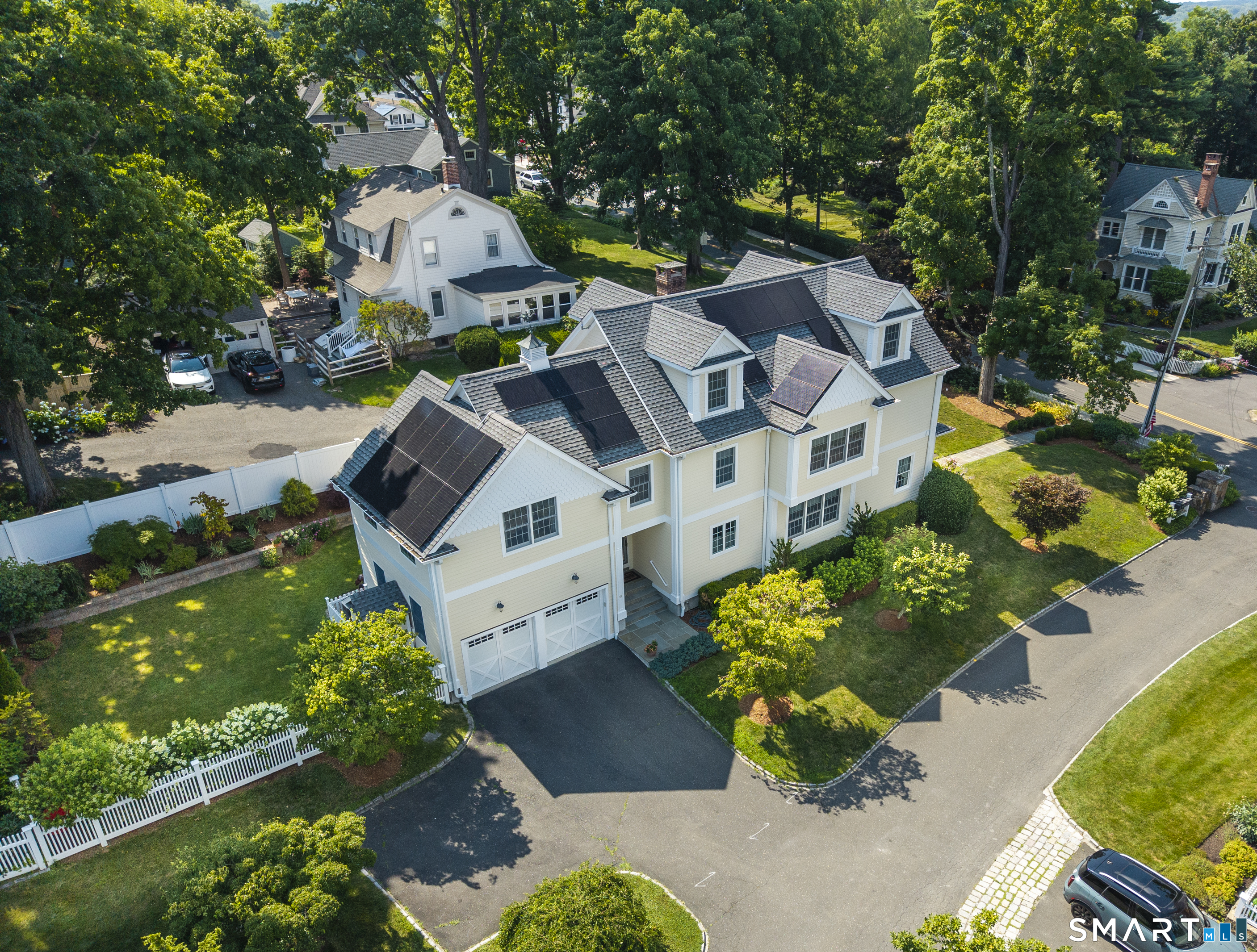 43 Catoonah Street Ridgefield CT 06877