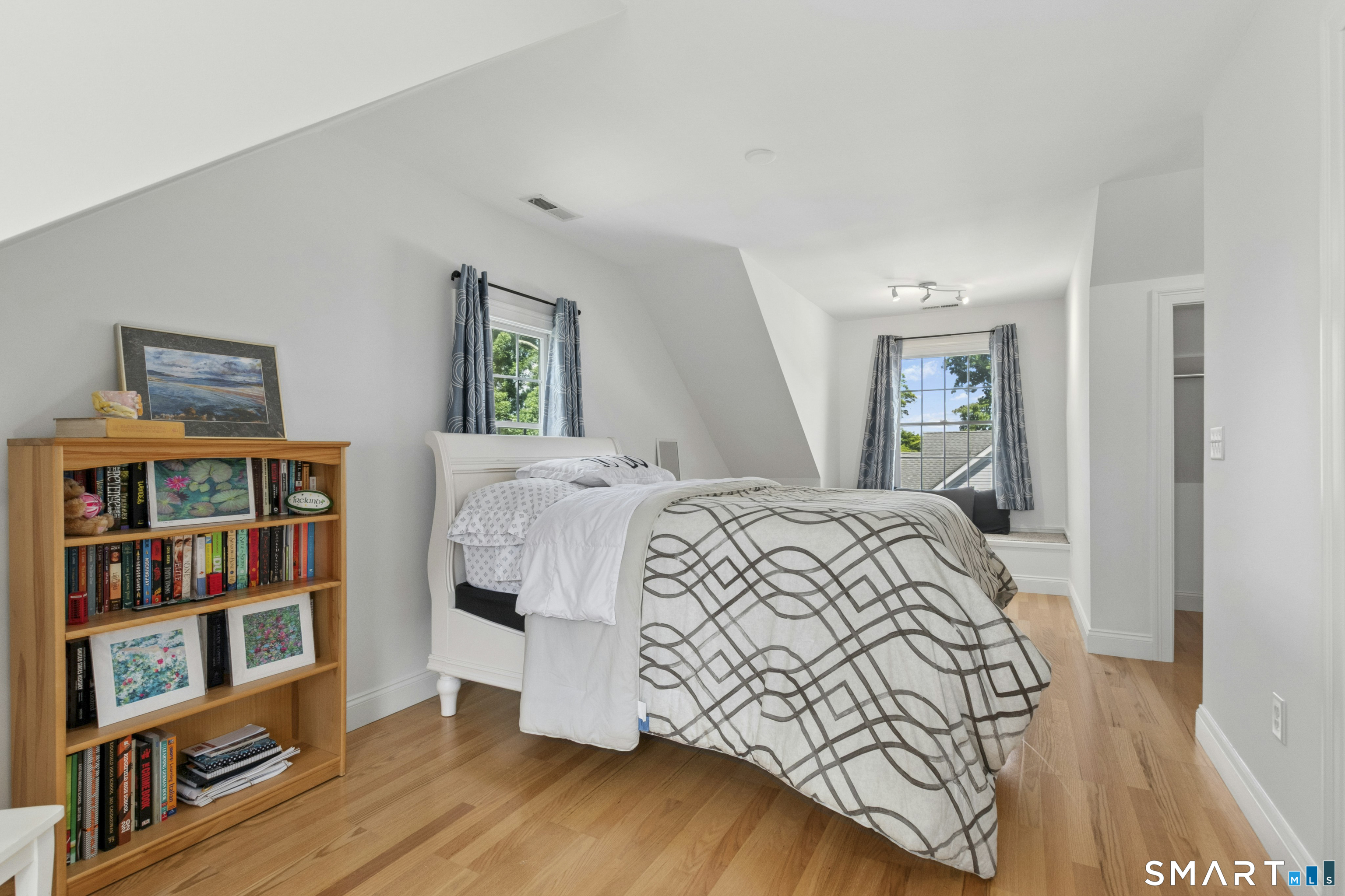 43 Catoonah Street Ridgefield CT 06877