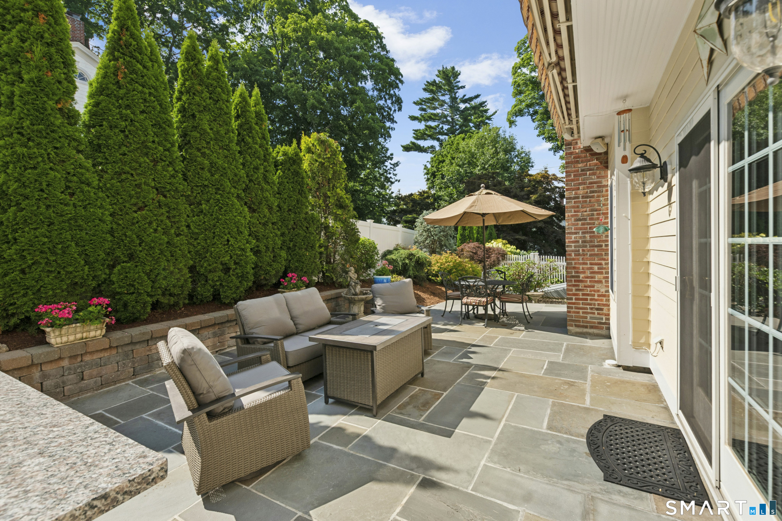 43 Catoonah Street Ridgefield CT 06877
