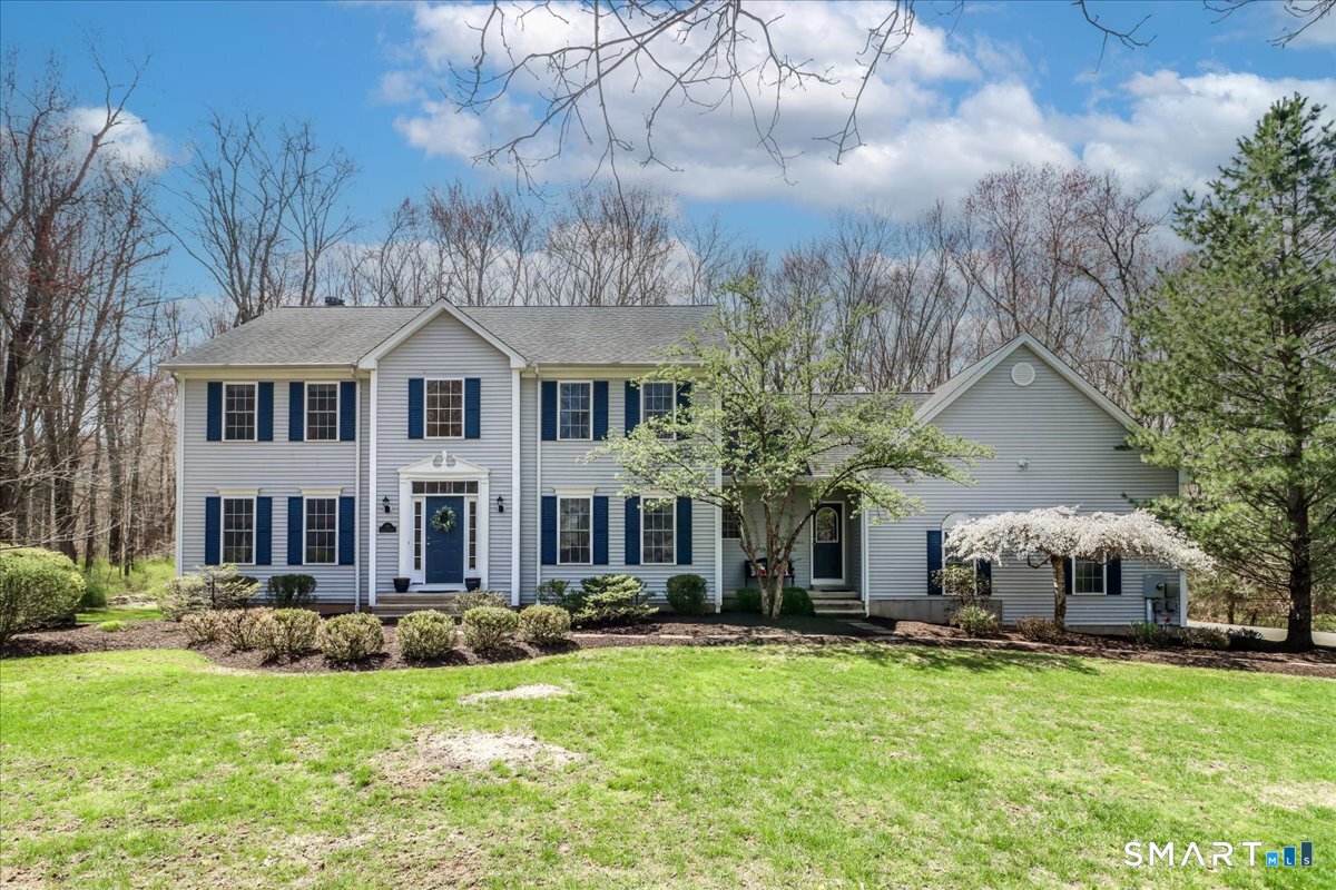 10 Ironwood Drive Newtown CT 06482