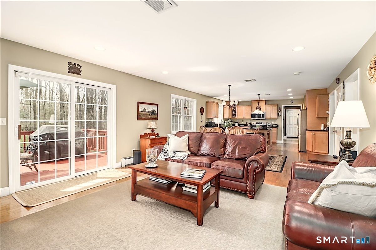 10 Ironwood Drive Newtown CT 06482