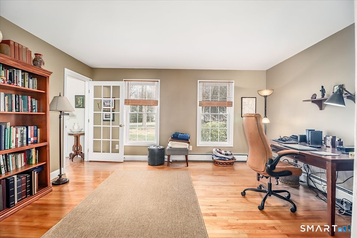 10 Ironwood Drive Newtown CT 06482