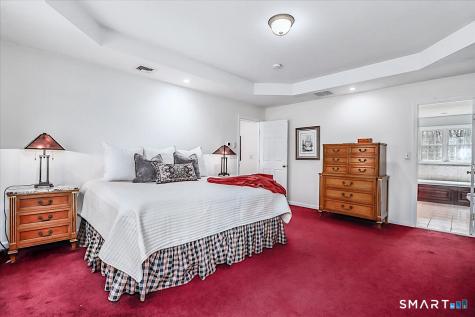 10 Ironwood Drive Newtown CT 06482