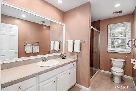 10 Ironwood Drive Newtown CT 06482