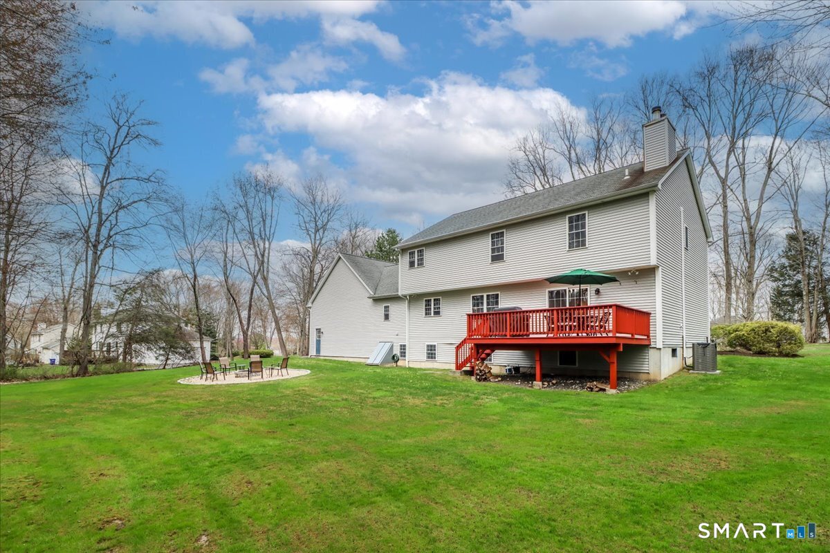10 Ironwood Drive Newtown CT 06482