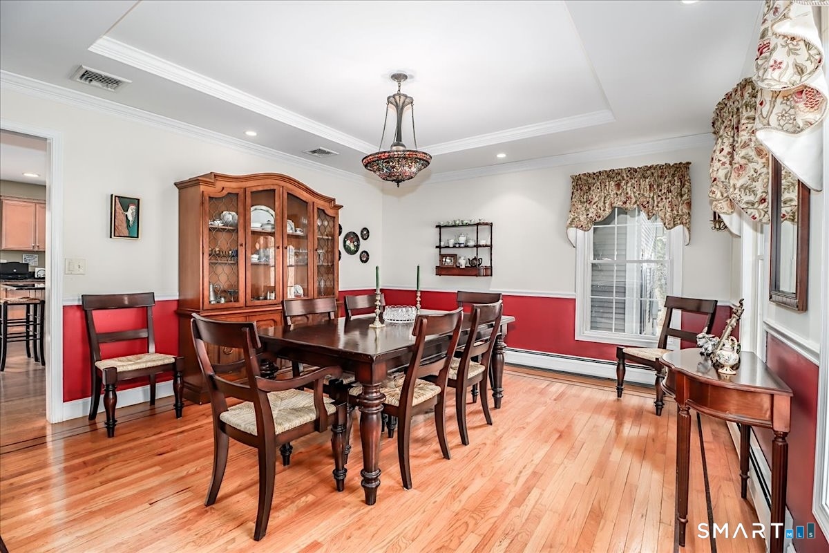 10 Ironwood Drive Newtown CT 06482
