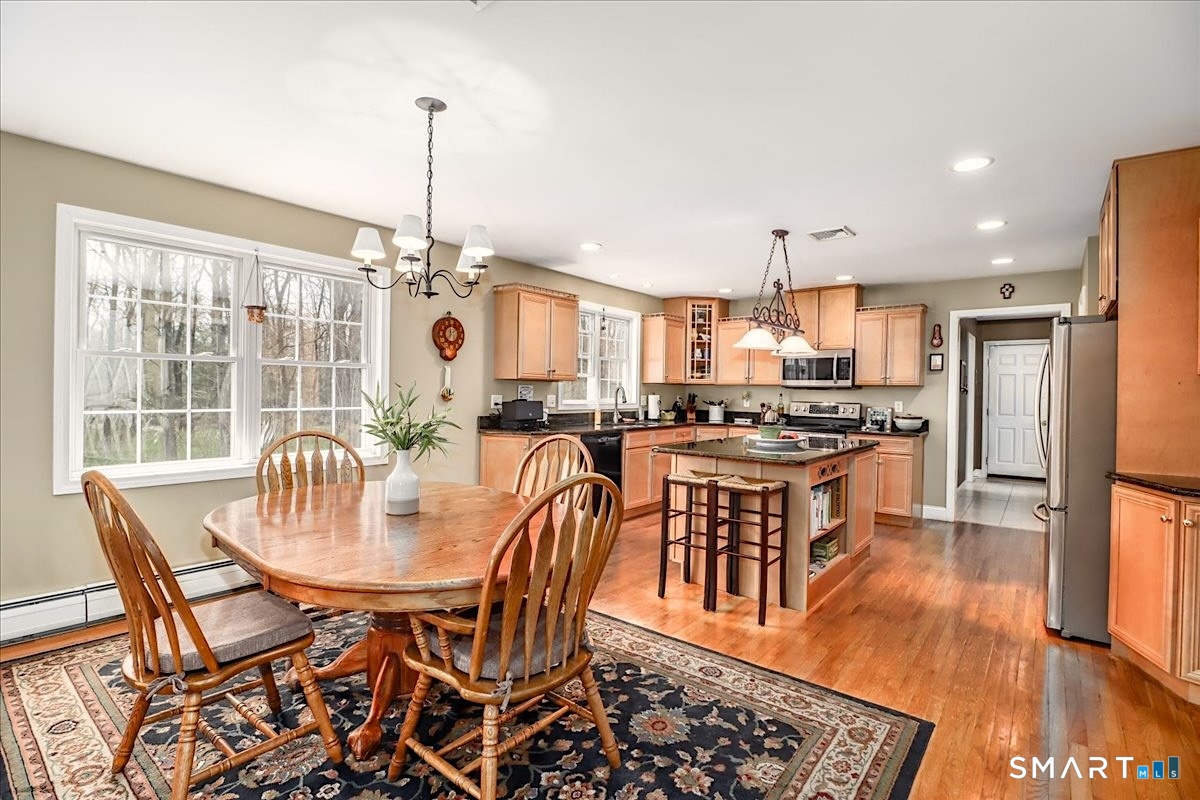 10 Ironwood Drive Newtown CT 06482