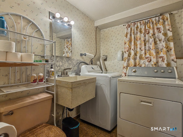 27 Norman Drive East Hartford CT 06108