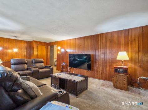 27 Norman Drive East Hartford CT 06108