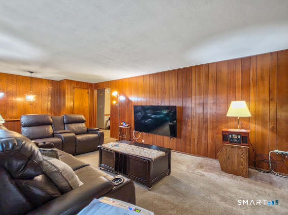 27 Norman Drive East Hartford CT 06108