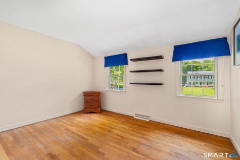 7 Banbury Road Simsbury CT 06092