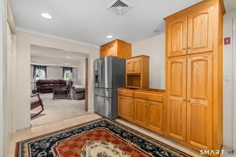 7 Banbury Road Simsbury CT 06092