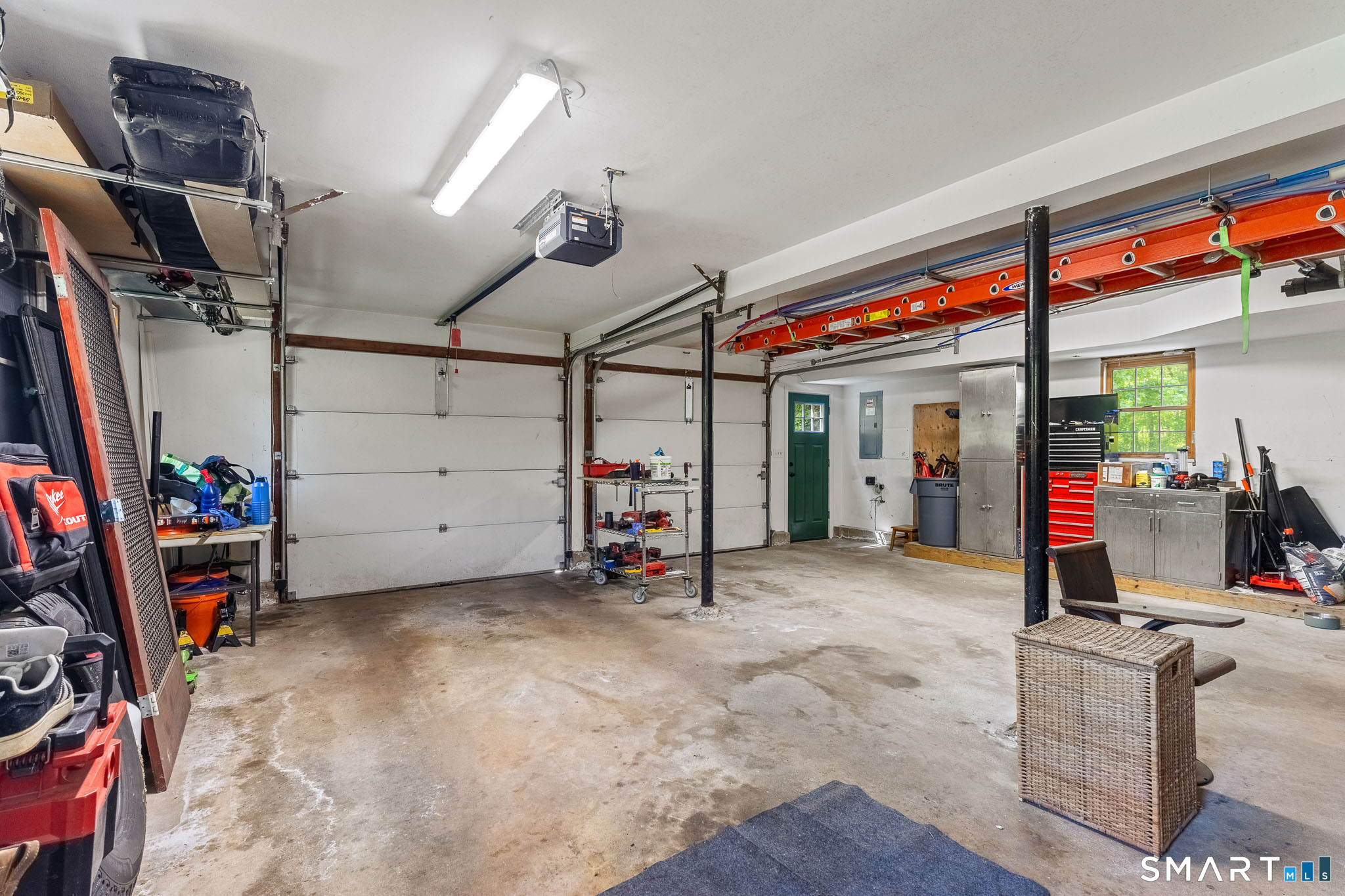 7 Banbury Road Simsbury CT 06092