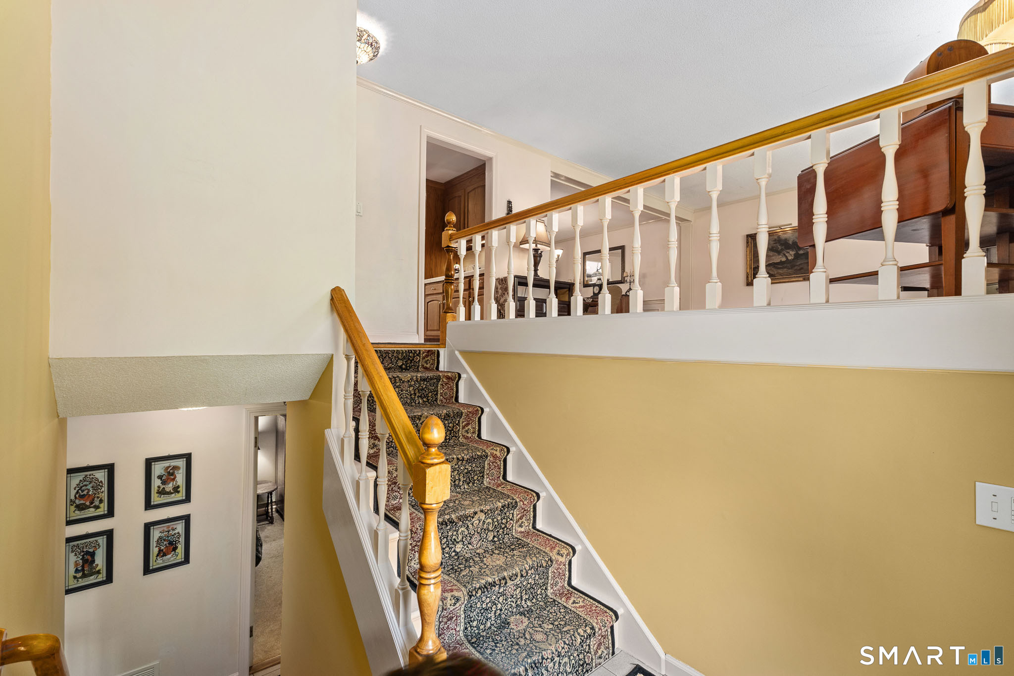7 Banbury Road Simsbury CT 06092