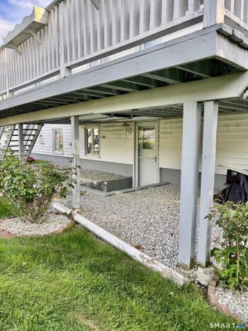 15 Bridle Path Lane West Haven CT 06516
