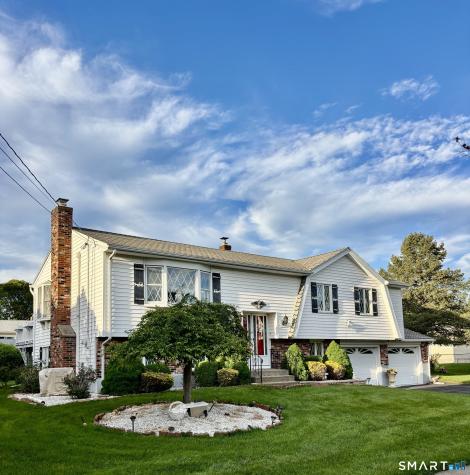 15 Bridle Path Lane West Haven CT 06516