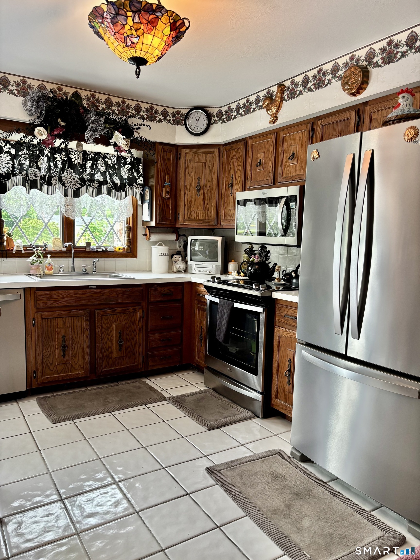 15 Bridle Path Lane West Haven CT 06516