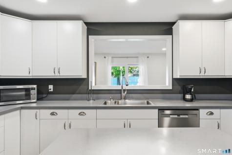 39 Kenilworth West Drive Stamford CT 06902