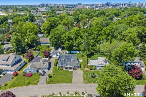 39 Kenilworth West Drive Stamford CT 06902