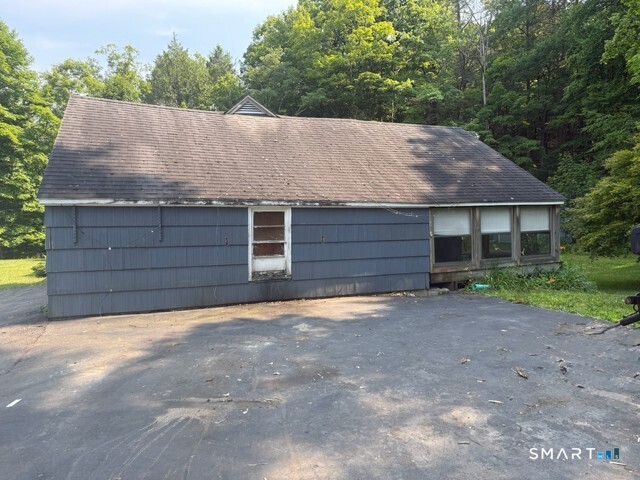 2269 Newfield Road Torrington CT 06790