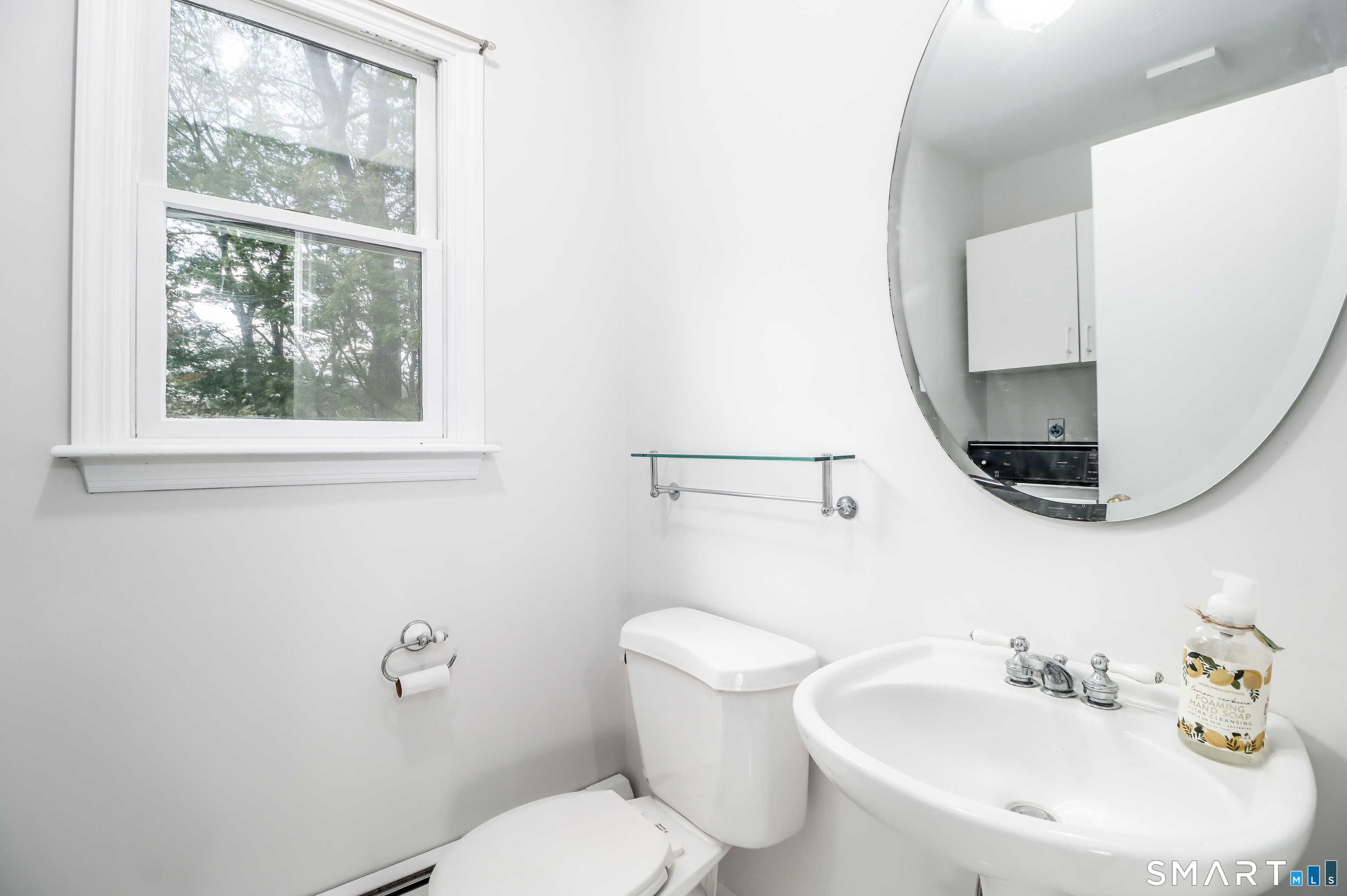 6 Barker Drive Newtown CT 06482