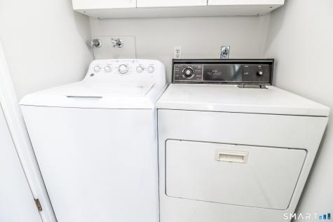 6 Barker Drive Newtown CT 06482