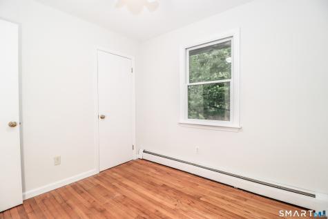 6 Barker Drive Newtown CT 06482