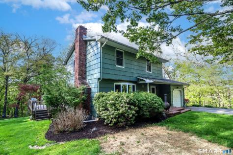 6 Barker Drive Newtown CT 06482