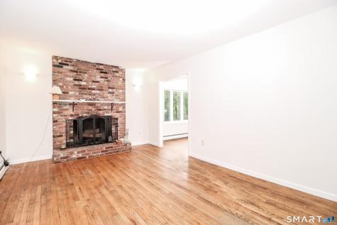 6 Barker Drive Newtown CT 06482