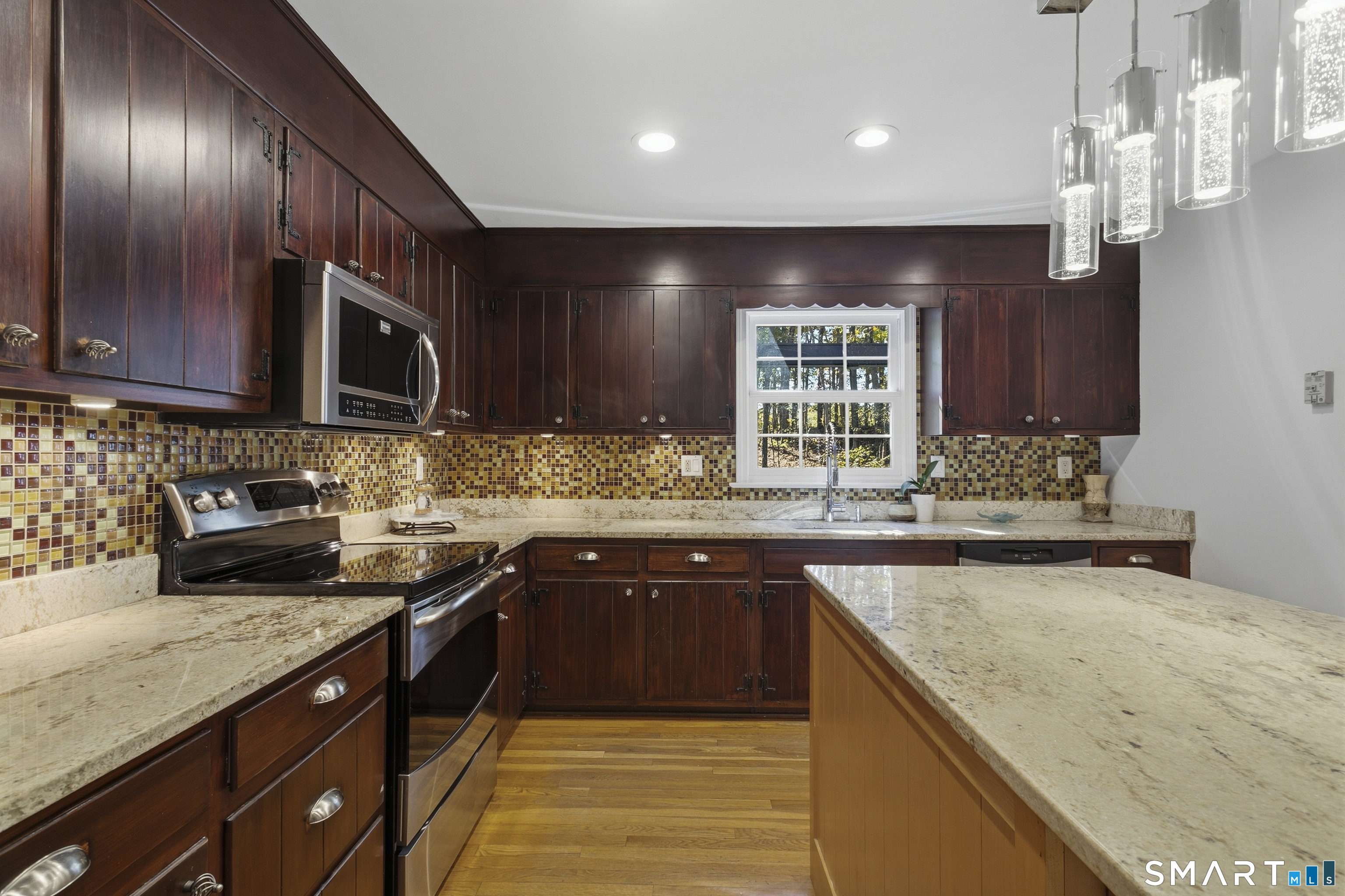 21 Fullmar Lane Norwalk CT 06850