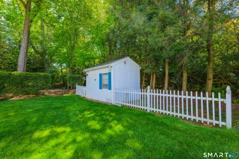 173 Brentmoor Road East Hartford CT 06118